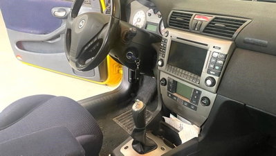 Fiat Stilo 2.4i 20V Selespeed 3 porte Abarth (13)