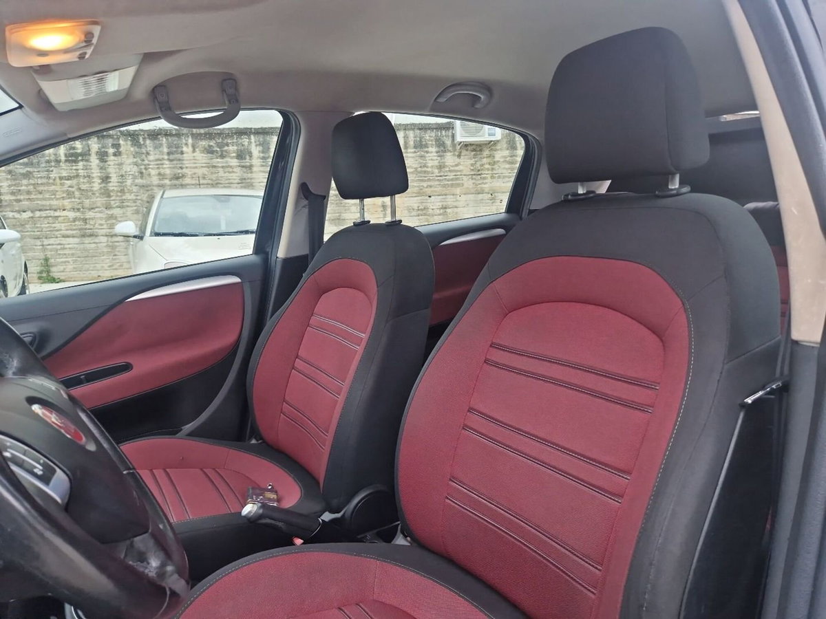Fiat Punto Evo 1.4 5 porte Dynamic Natural Power (15)