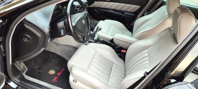 Alfa Romeo 166 3.0i V6 24V cat Super Distinctive (10)