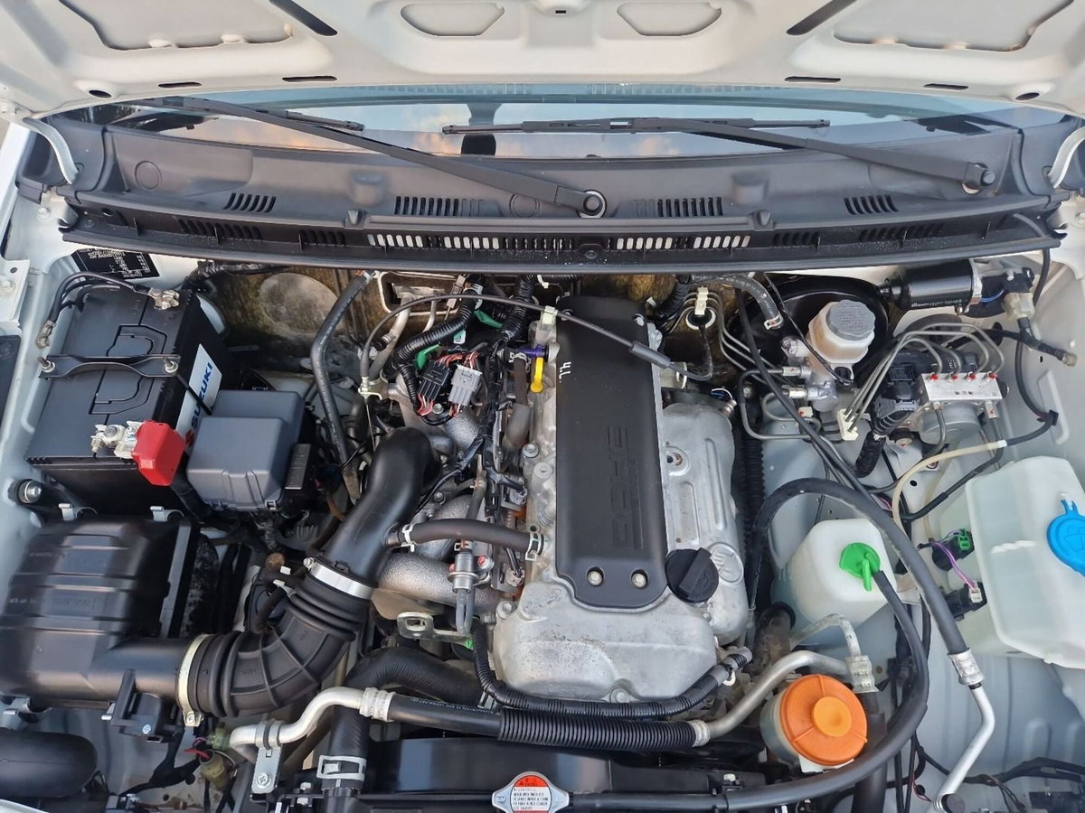 Suzuki Jimny 1.3 4WD Evolution (12)