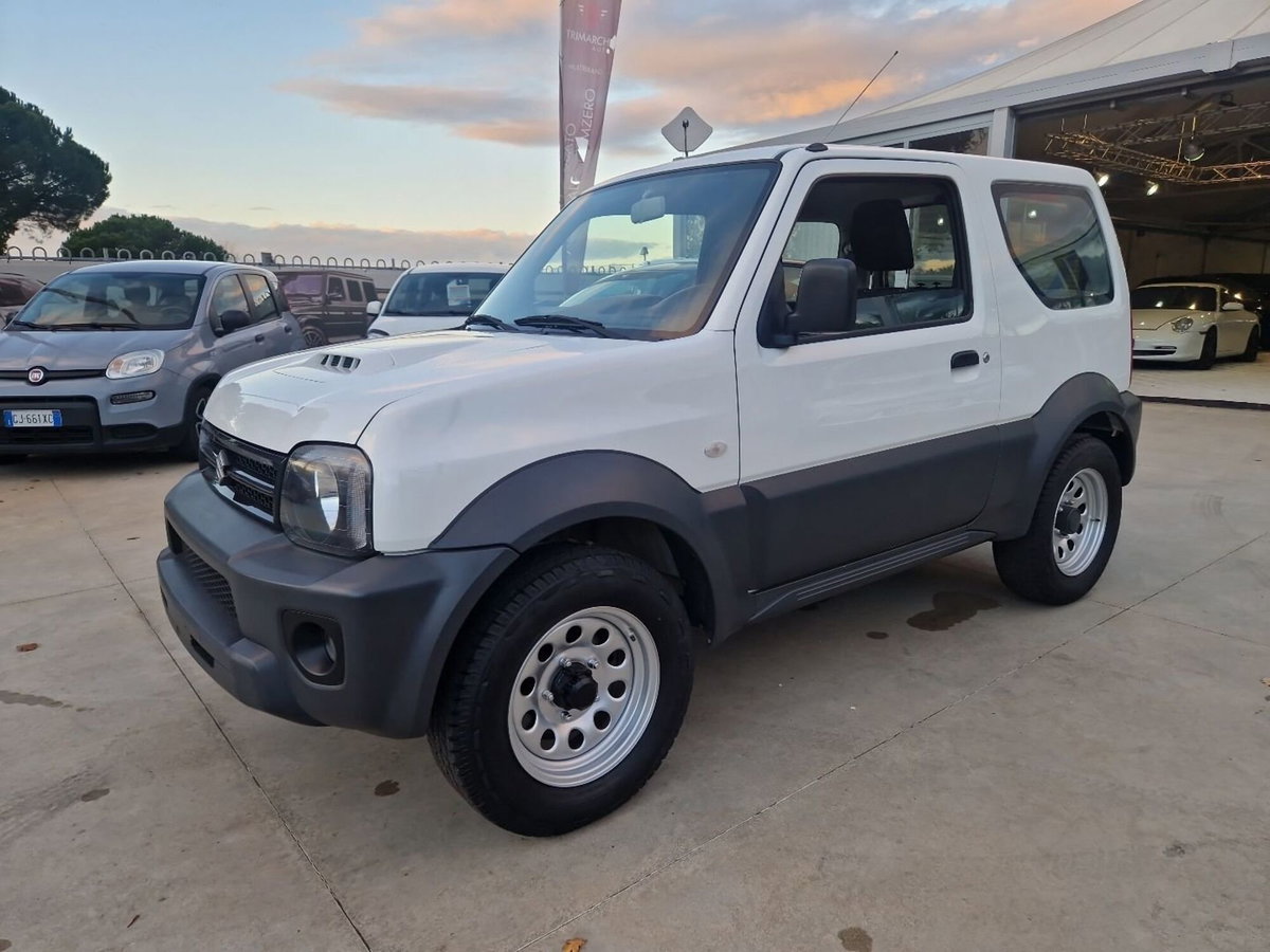 Suzuki Jimny 1.3 4WD Evolution (2)