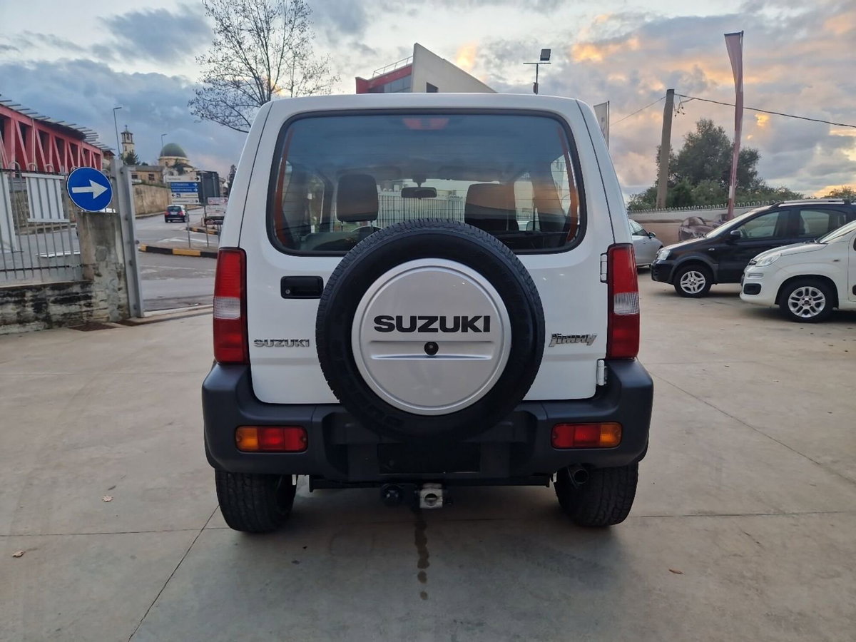 Suzuki Jimny 1.3 4WD Evolution (6)