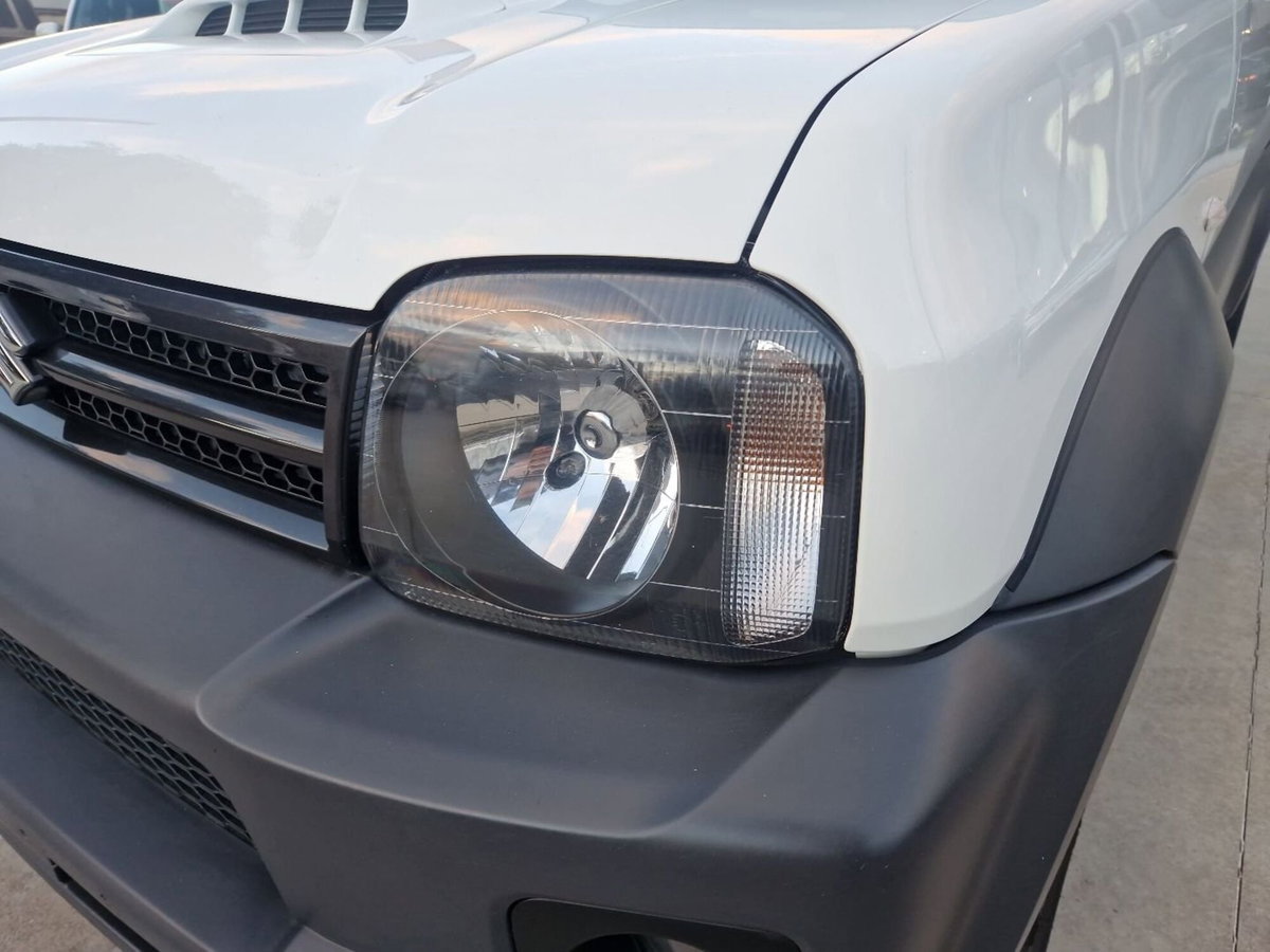 Suzuki Jimny 1.3 4WD Evolution (7)
