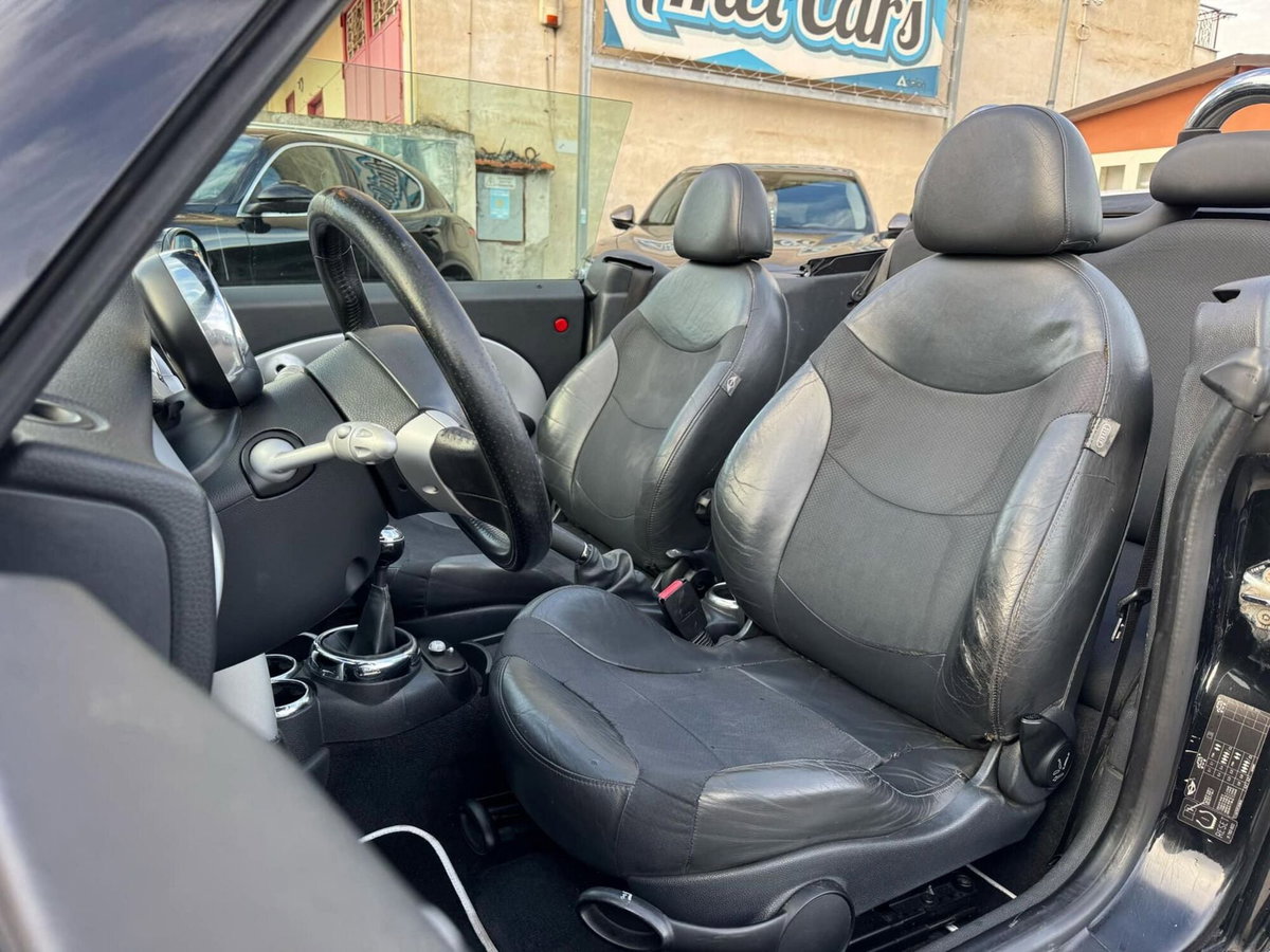 MINI Mini Cabrio 1.6 16V Cooper Cabrio (5)