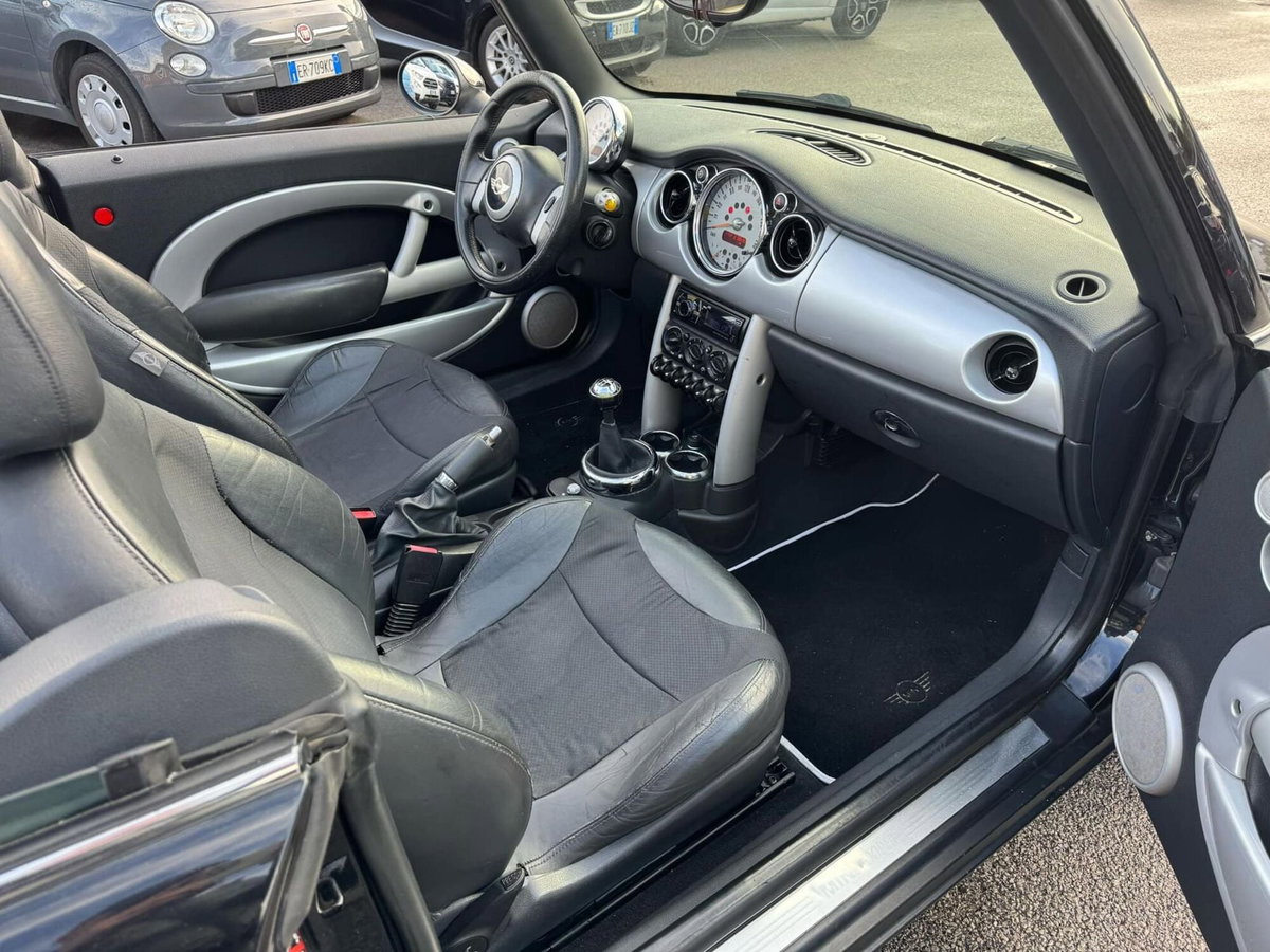 MINI Mini Cabrio 1.6 16V Cooper Cabrio (8)