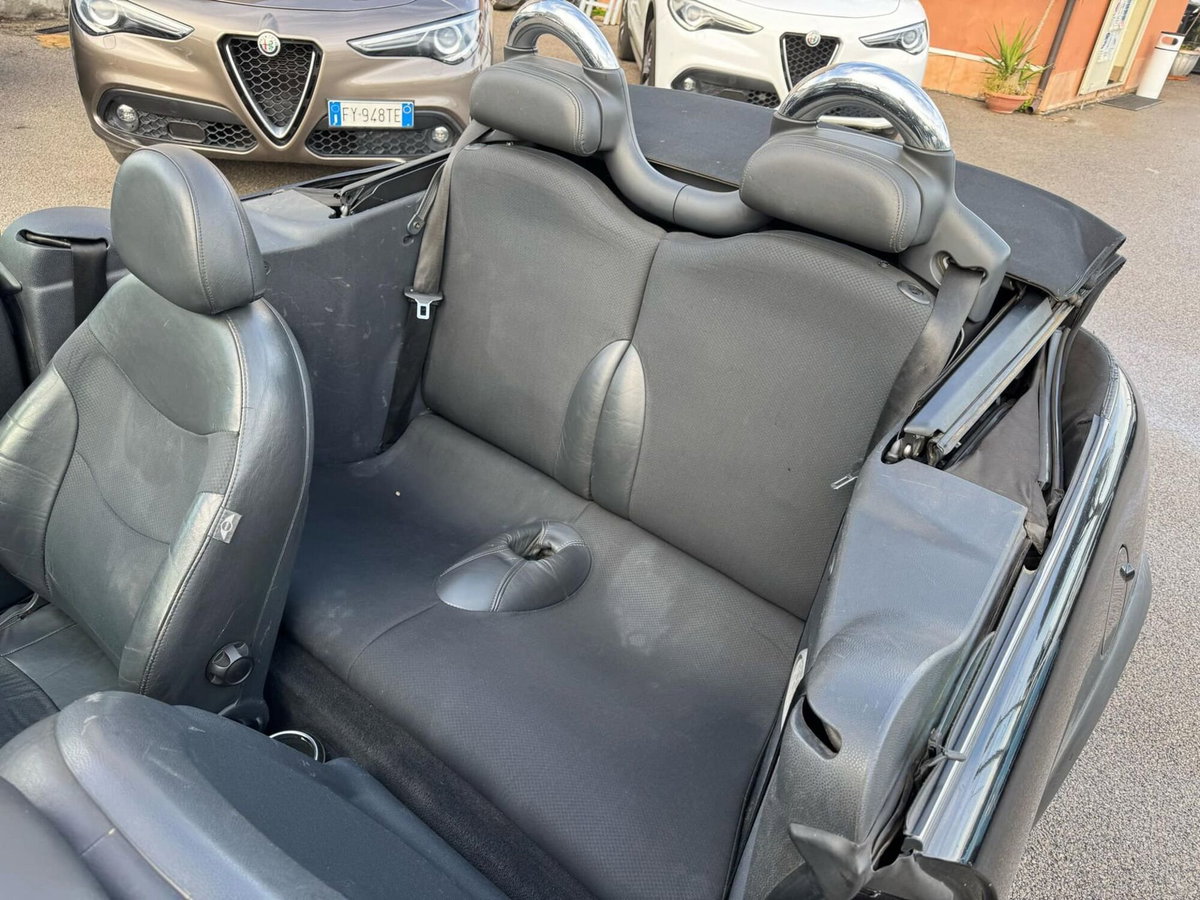 MINI Mini Cabrio 1.6 16V Cooper Cabrio (9)