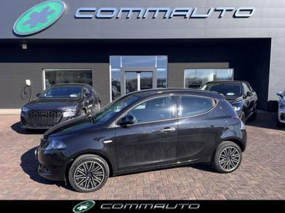 Lancia Ypsilon 1.0 FireFly 5 porte S&S Hybrid Ecochic Gold usata