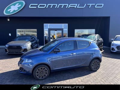 Lancia Ypsilon 1.0 FireFly 5 porte S&S Hybrid Ecochic Gold usata