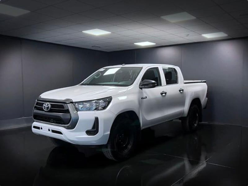 Toyota Hilux 2.D-4D 4WD porte Double Cab Comfort