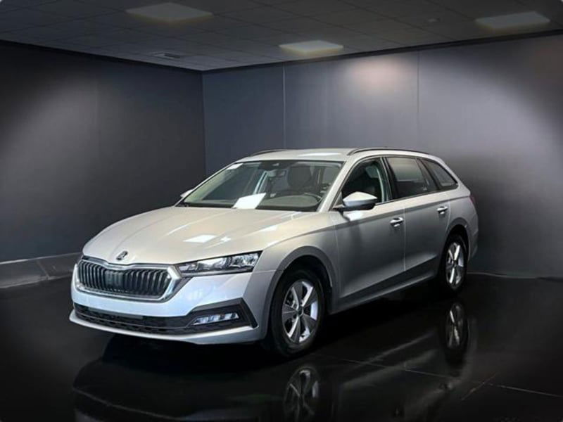 Skoda Octavia Station Wagon 2.0 TDI EVO SCR DSG Wagon Executive