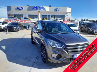 Ford Kuga 2.0 TDCI 120 CV S&S 2WD Powershift ST-Line usata