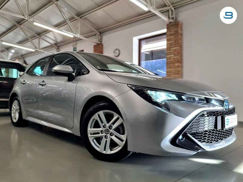 Toyota Corolla 1.8 Hybrid Business