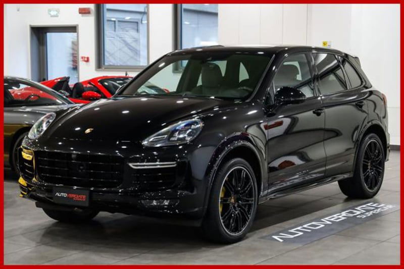 Porsche Cayenne 4.8 Turbo S