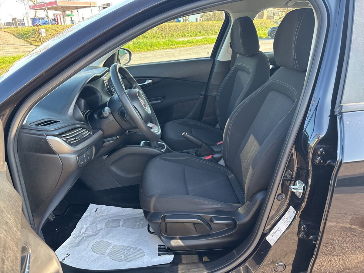 Fiat Tipo Station Wagon Tipo 1.4 T-Jet 120CV GPL SW Easy (10)