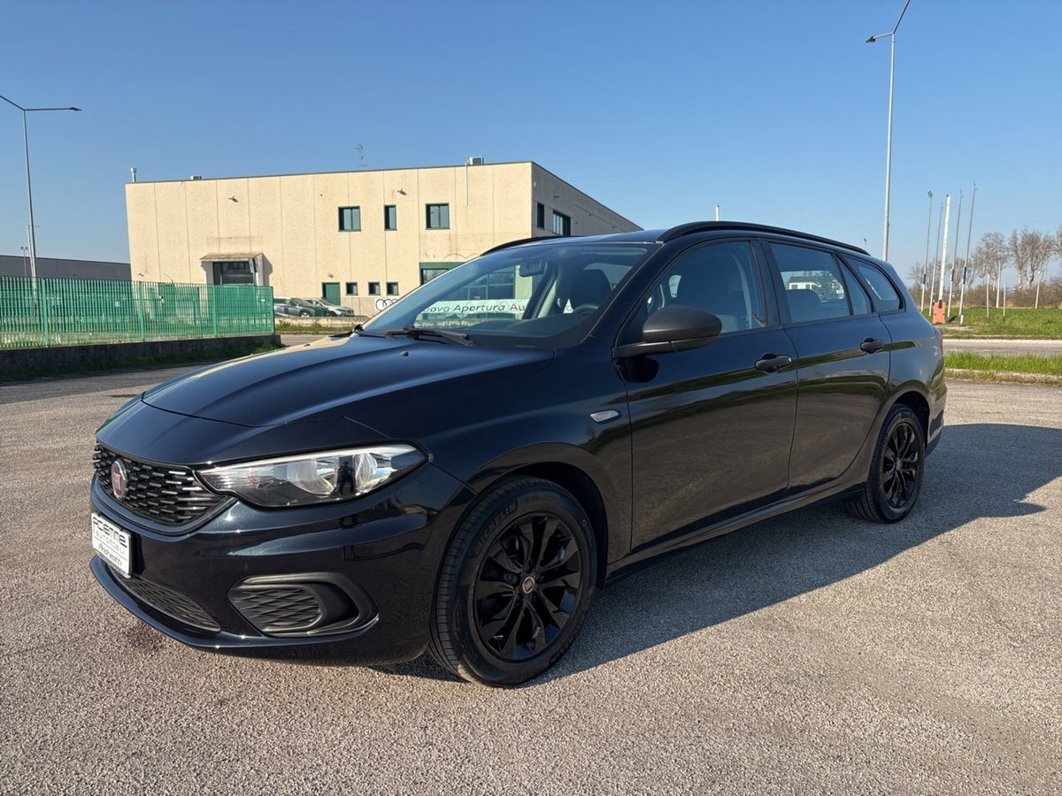 Fiat Tipo Station Wagon Tipo 1.4 T-Jet 120CV GPL SW Easy (2)