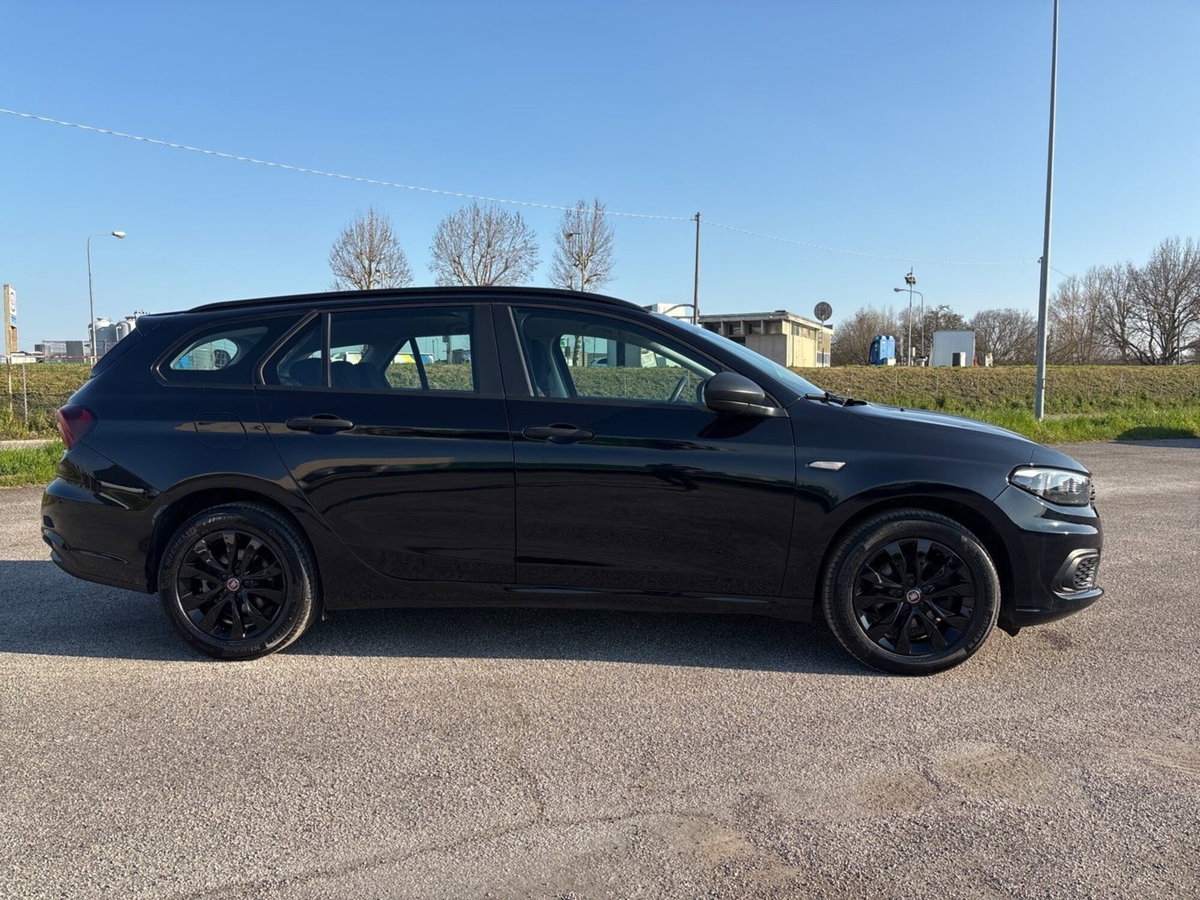 Fiat Tipo Station Wagon Tipo 1.4 T-Jet 120CV GPL SW Easy (4)