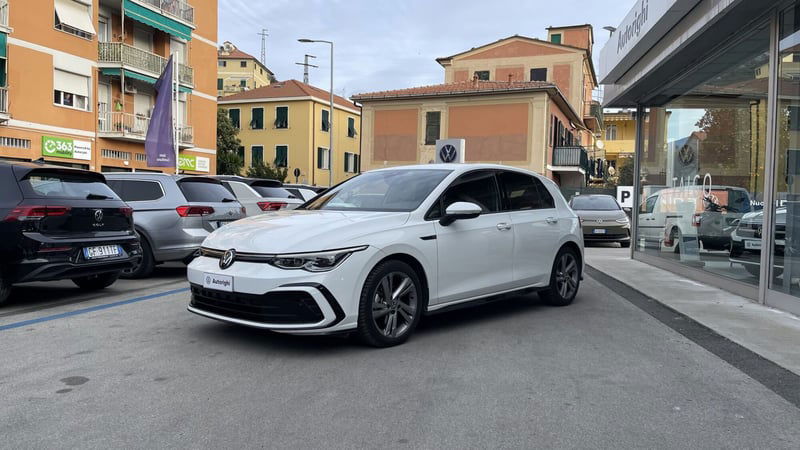 Volkswagen Golf 2.0 TDI 150 CV DSG SCR R-Line