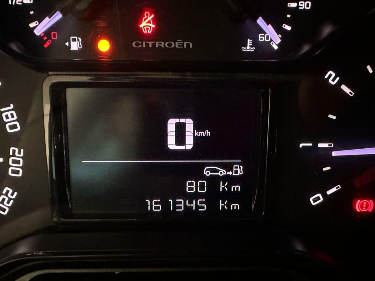 Citroen C3 BlueHDi 100 S&S Feel (10)