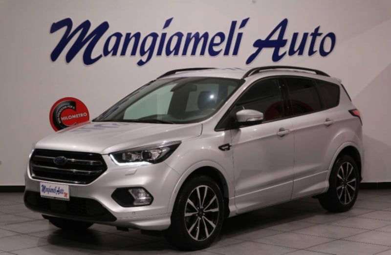 Ford Kuga 1.5 TDCI 120 CV S&S 2WD ST-Line