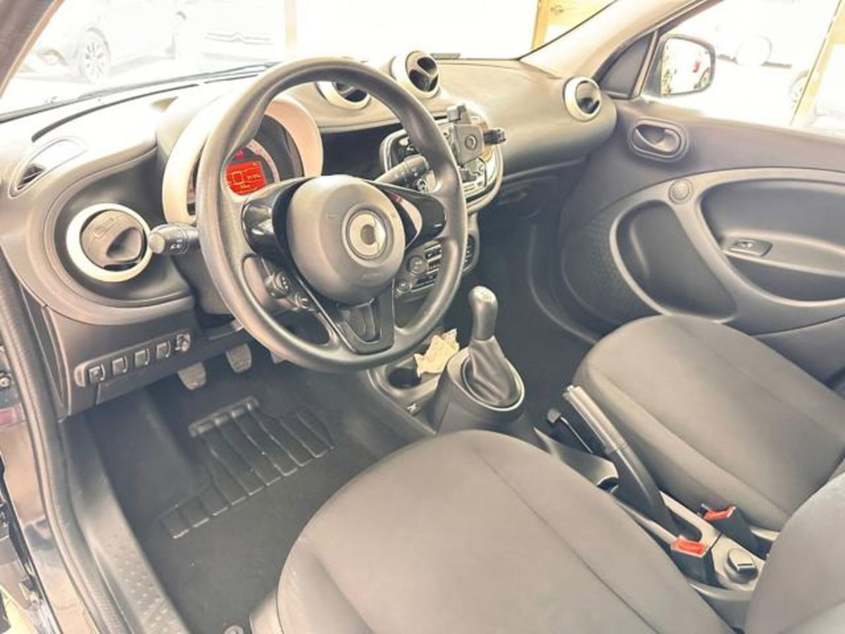 smart forfour forfour 70 1.0 Passion (12)