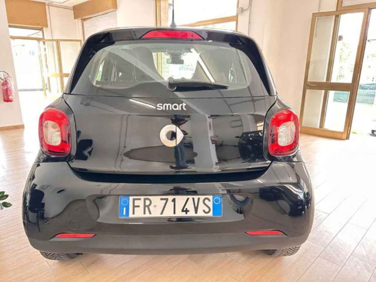 smart forfour forfour 70 1.0 Passion (8)