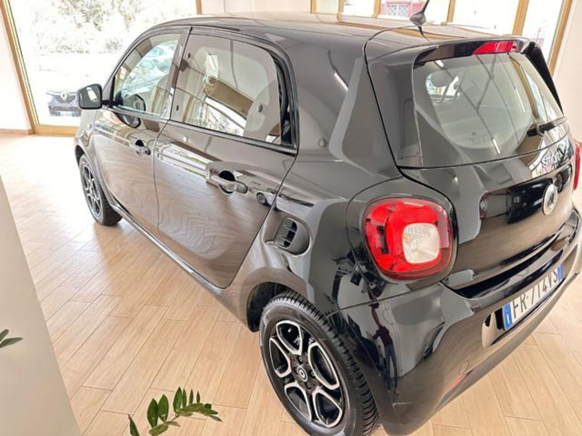 smart forfour forfour 70 1.0 Passion (10)