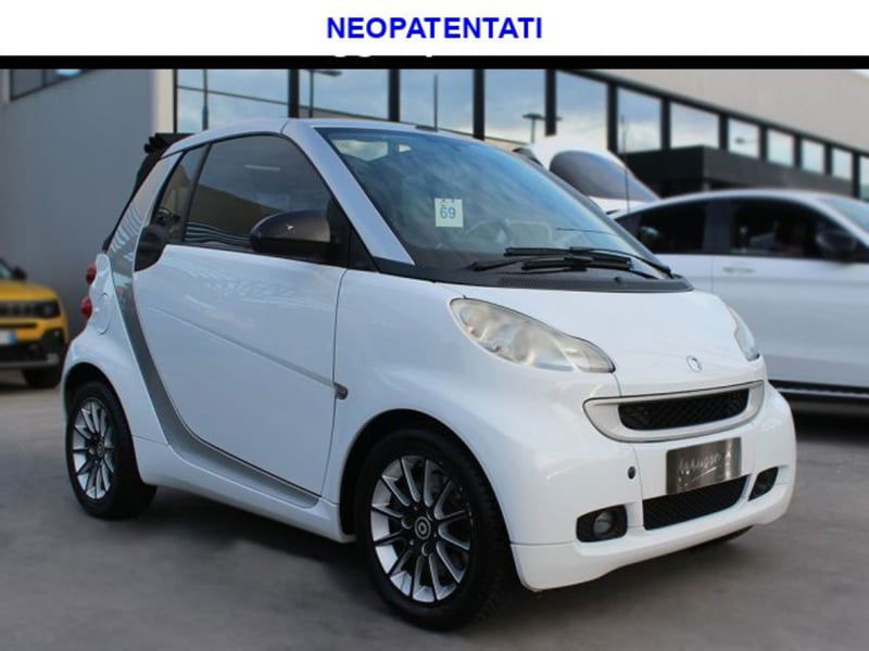 smart Fortwo Cabrio 1000 52 kW MHD cabrio passion