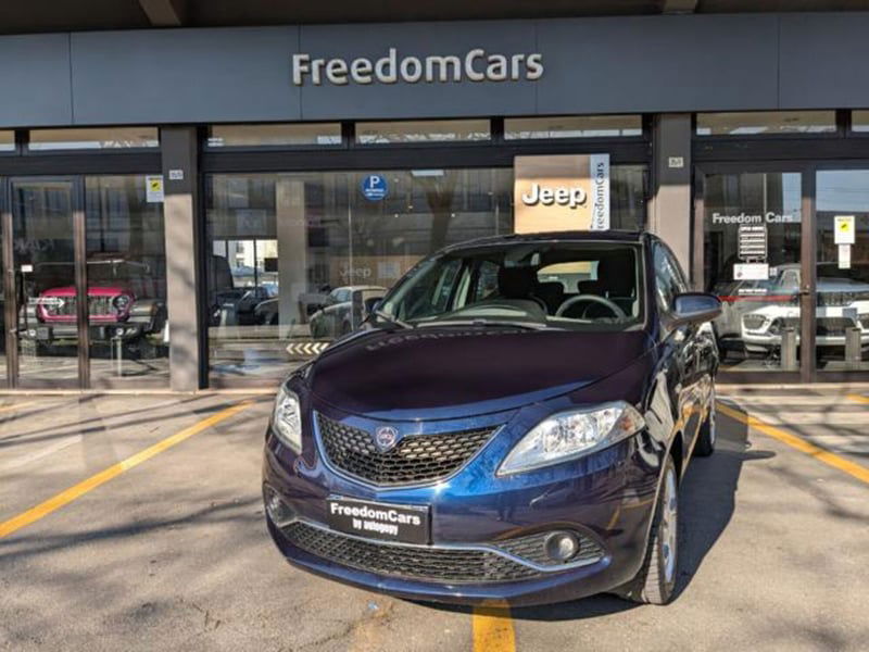 Lancia Ypsilon 1.2 69 CV 5 porte GPL Ecochic Gold