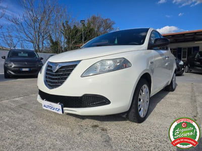 Lancia Ypsilon 1.2 69 CV 5 porte Platinum usata