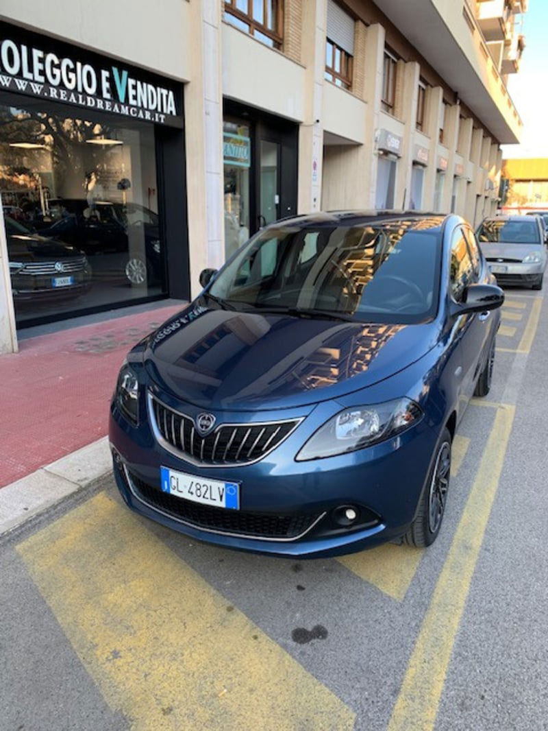 Lancia Ypsilon 1.0 FireFly 5 porte S&S Hybrid Ecochic Gold