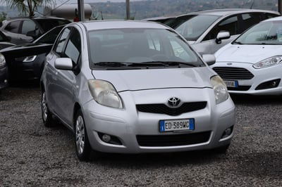 Toyota Yaris 1.D-4D DPF 5 porte  usata