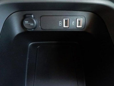 Jeep Avenger 1.2 turbo e-hybrid mhev Longitude fwd 110cv edct6 (14)