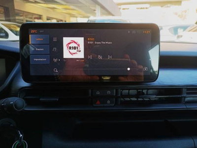 Jeep Avenger 1.2 turbo e-hybrid mhev Longitude fwd 110cv edct6 (9)