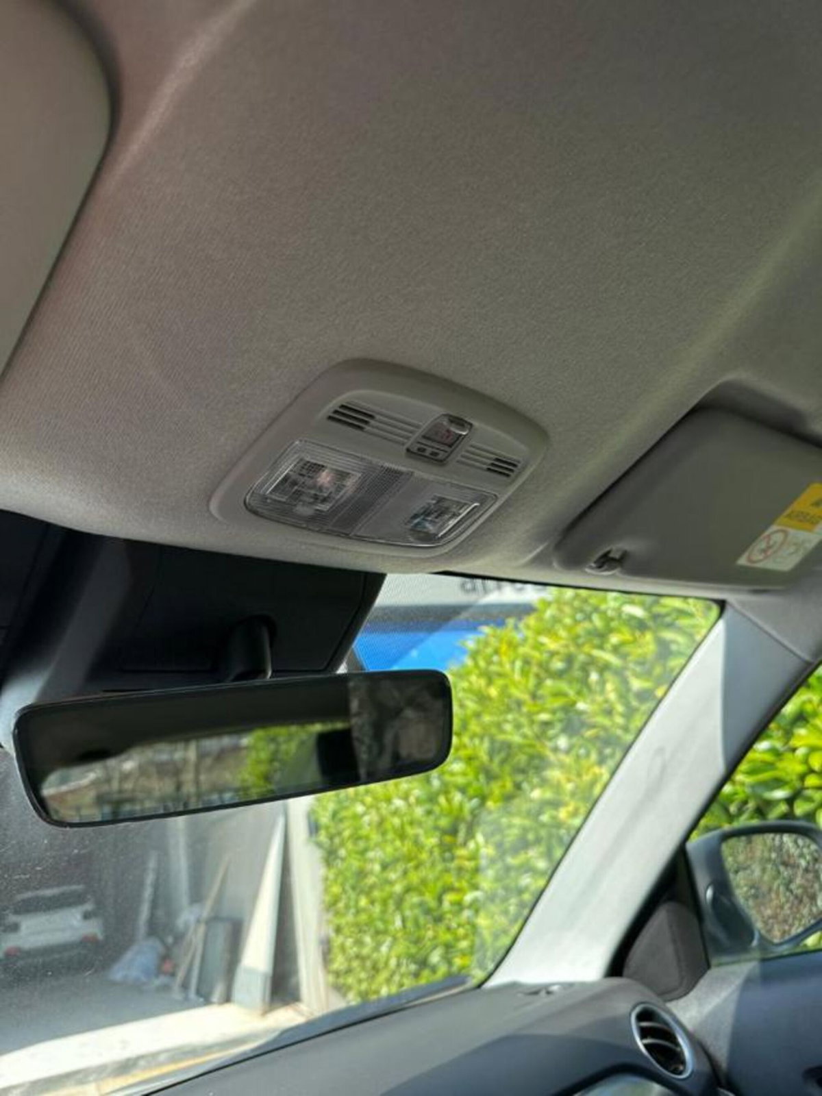 Suzuki Vitara 1.4 Hybrid Easy Cool (12)