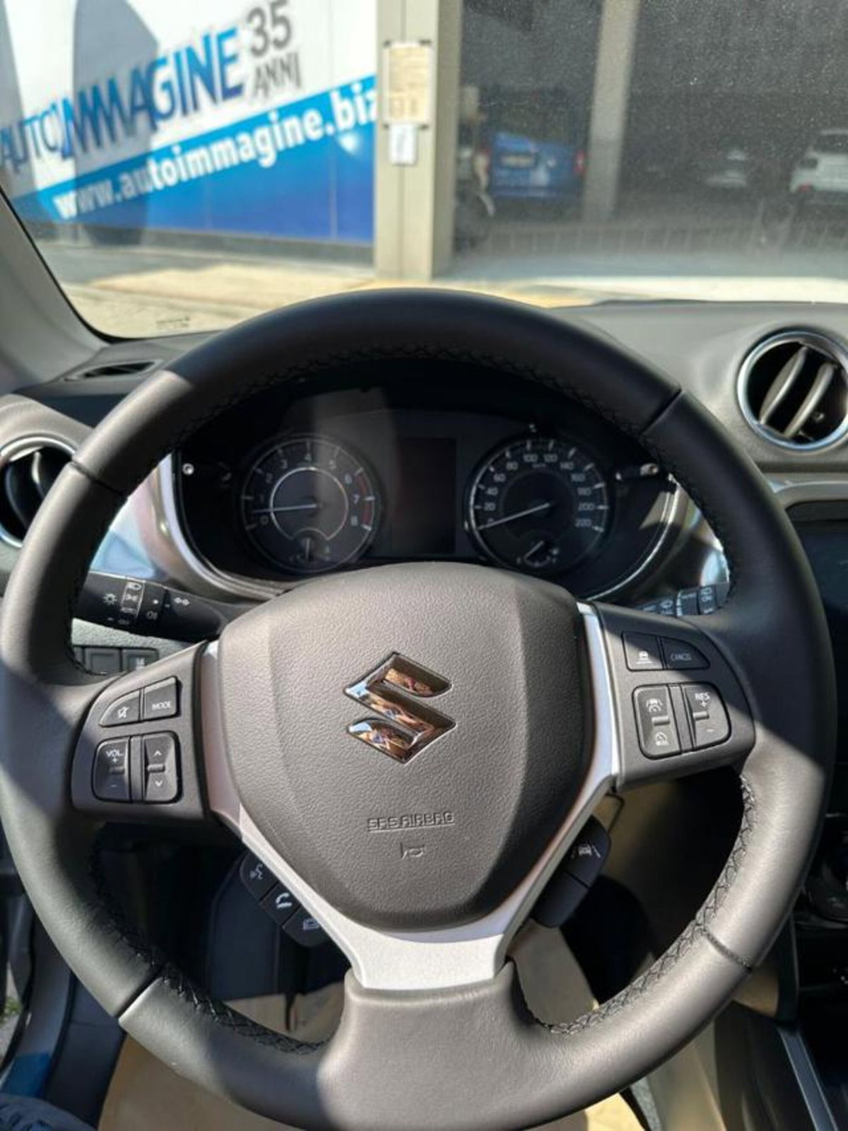 Suzuki Vitara 1.4 Hybrid Easy Cool (13)