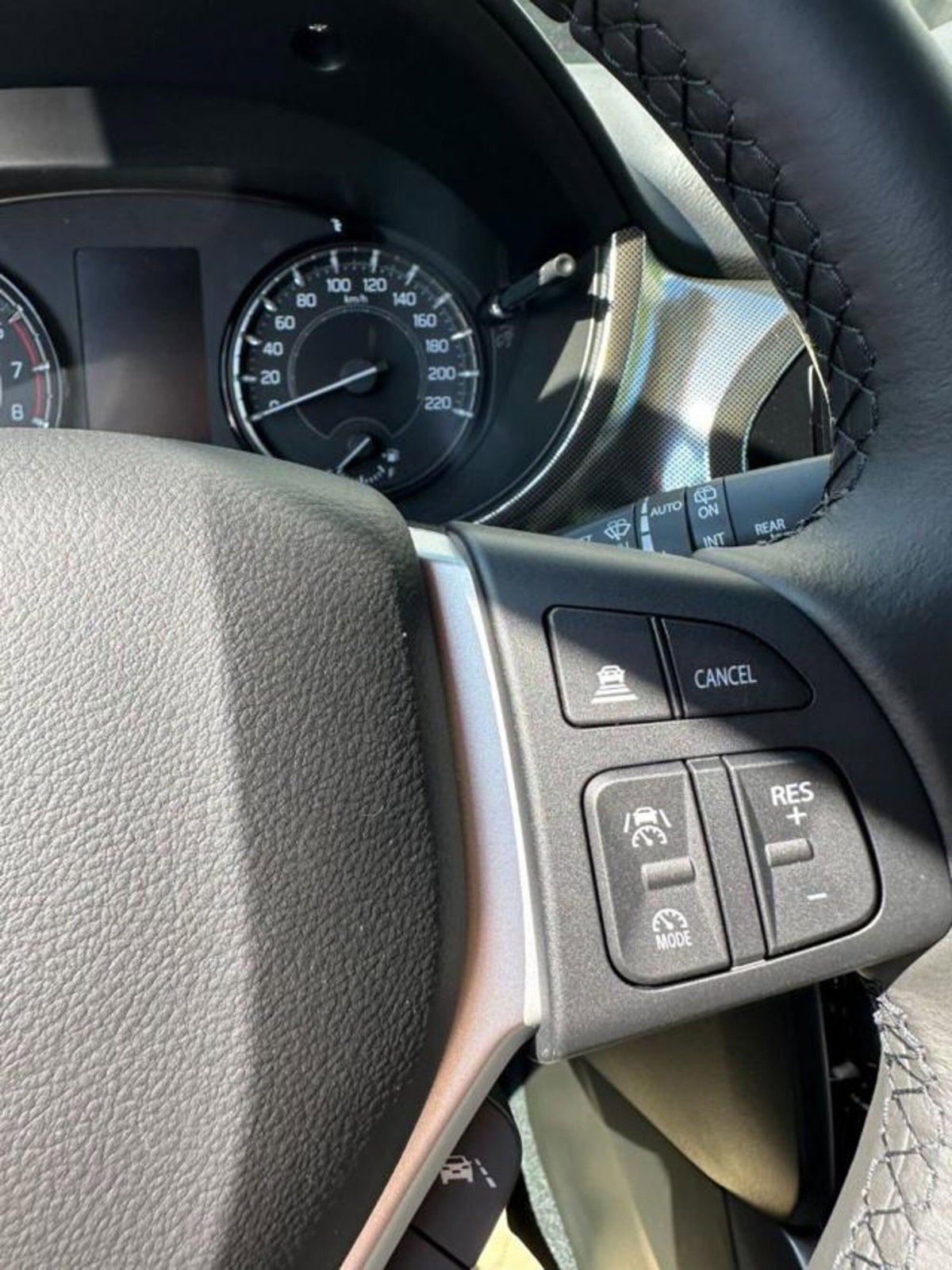 Suzuki Vitara 1.4 Hybrid Easy Cool (19)