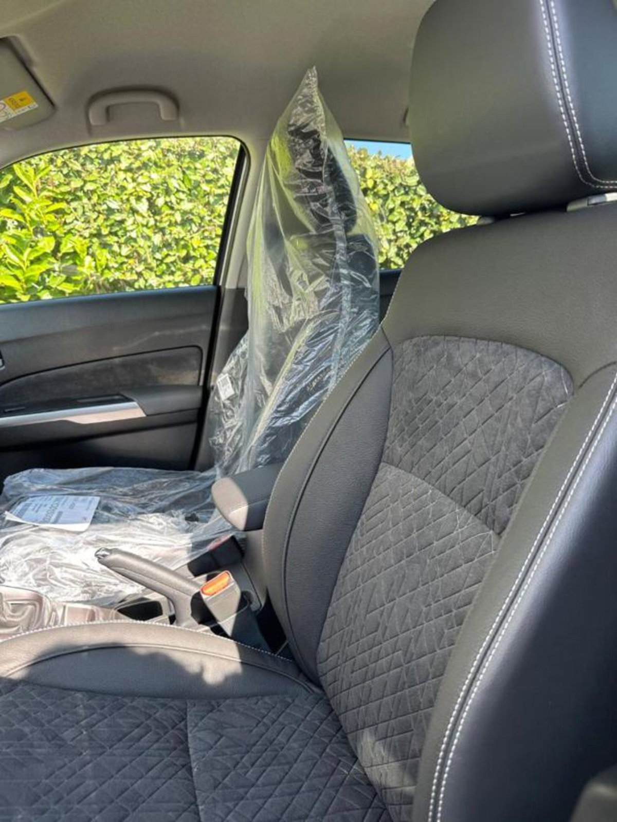 Suzuki Vitara 1.4 Hybrid Easy Cool (4)