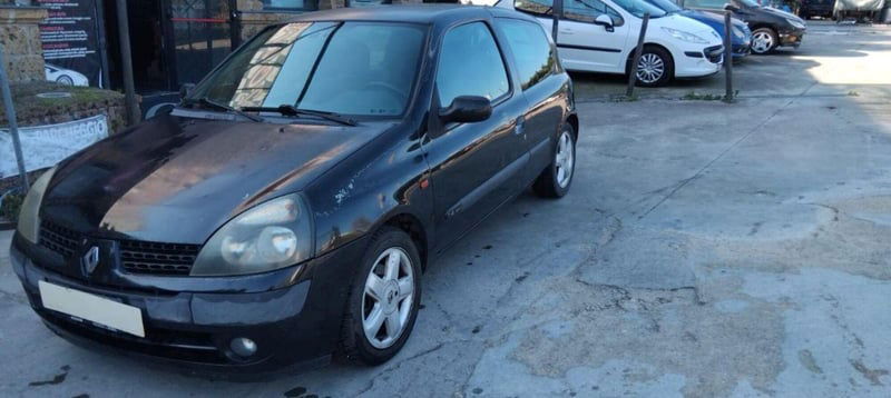 Renault Clio 1.4 16V cat 3 porte Initiale