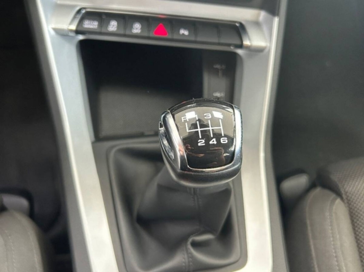 Audi Q3 Sportback 35 TDI quattro Business Plus (19)