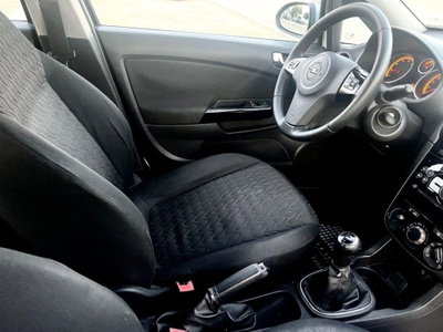 Opel Corsa 1.2 85CV 5 porte GPL-TECH Ecotec (16)