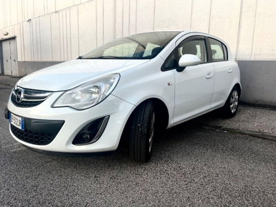 Opel Corsa 1.2 85CV 5 porte GPL-TECH Ecotec (3)