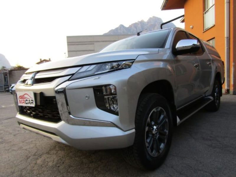 Mitsubishi L200 2.3 D Double Cab 4x4 Super Select Intense aut.