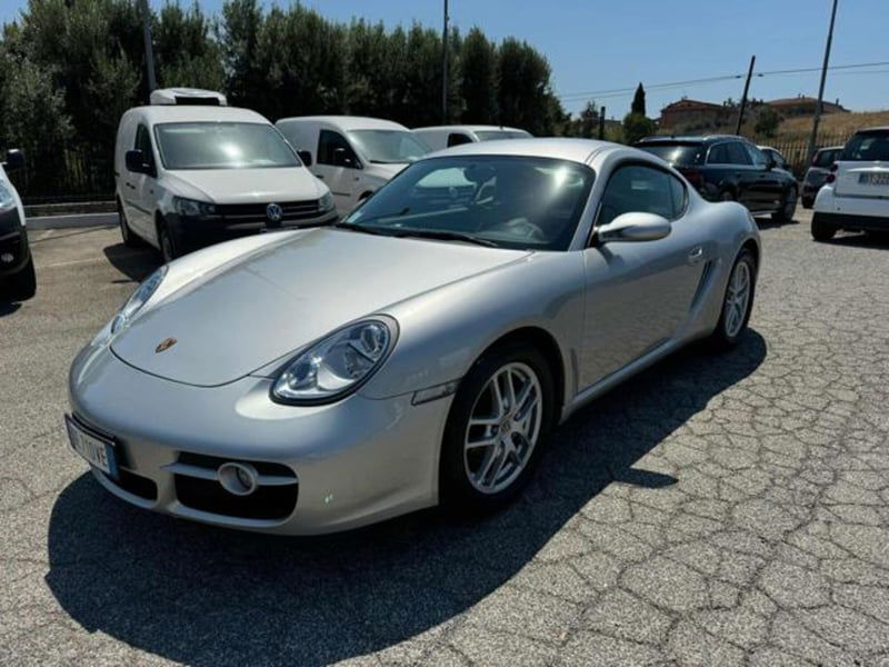 Porsche Cayman 2.7