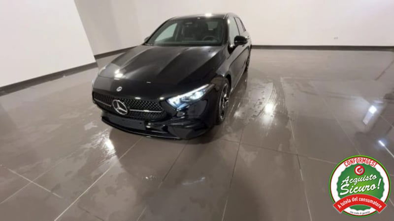 Mercedes-Benz Classe A Sedan 200 d AMG Line Premium Plus auto