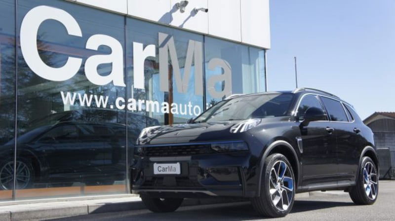 Lynk & Co 01 01 1.5 td phev