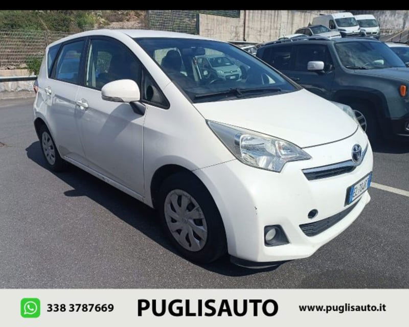 Toyota Verso-S 1.3 MT Active