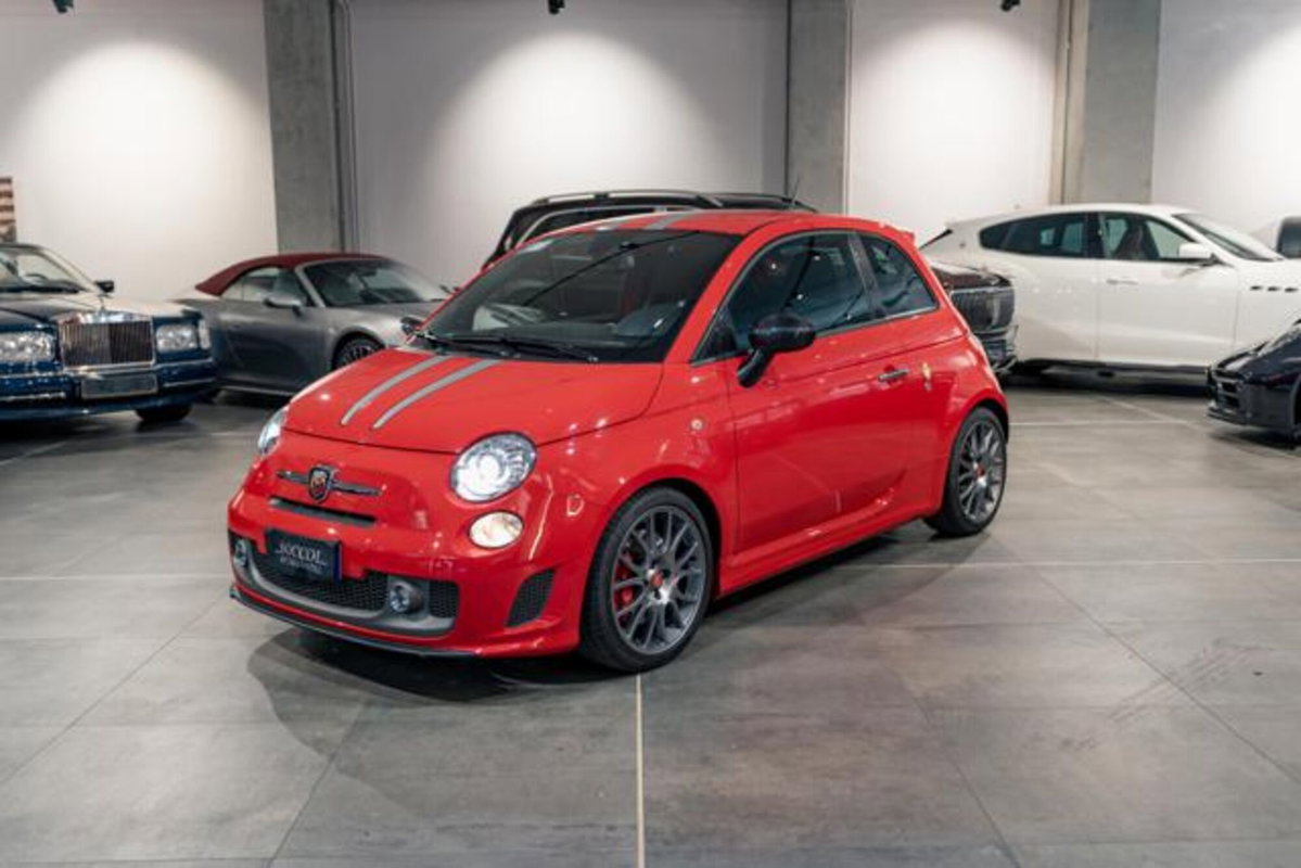 Abarth 695 695 1.4 Turbo T-Jet 180 CV Tributo 131 Rally