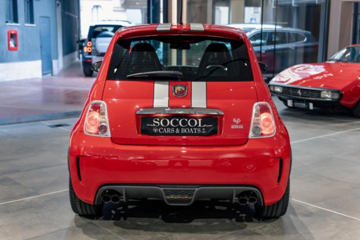 Abarth 695 695 1.4 Turbo T-Jet 180 CV Tributo 131 Rally (8)