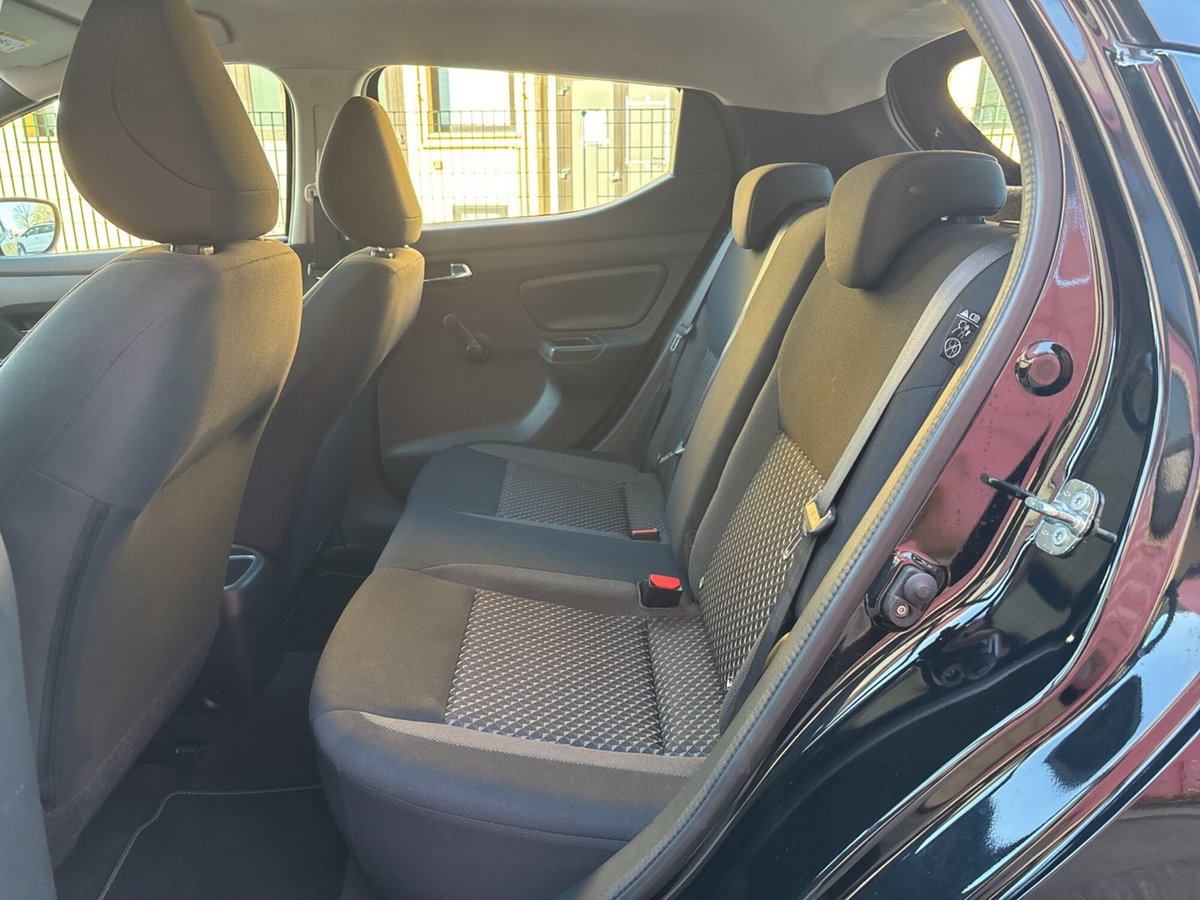 Nissan Micra IG-T 92 Xtronic 5 porte Acenta (11)