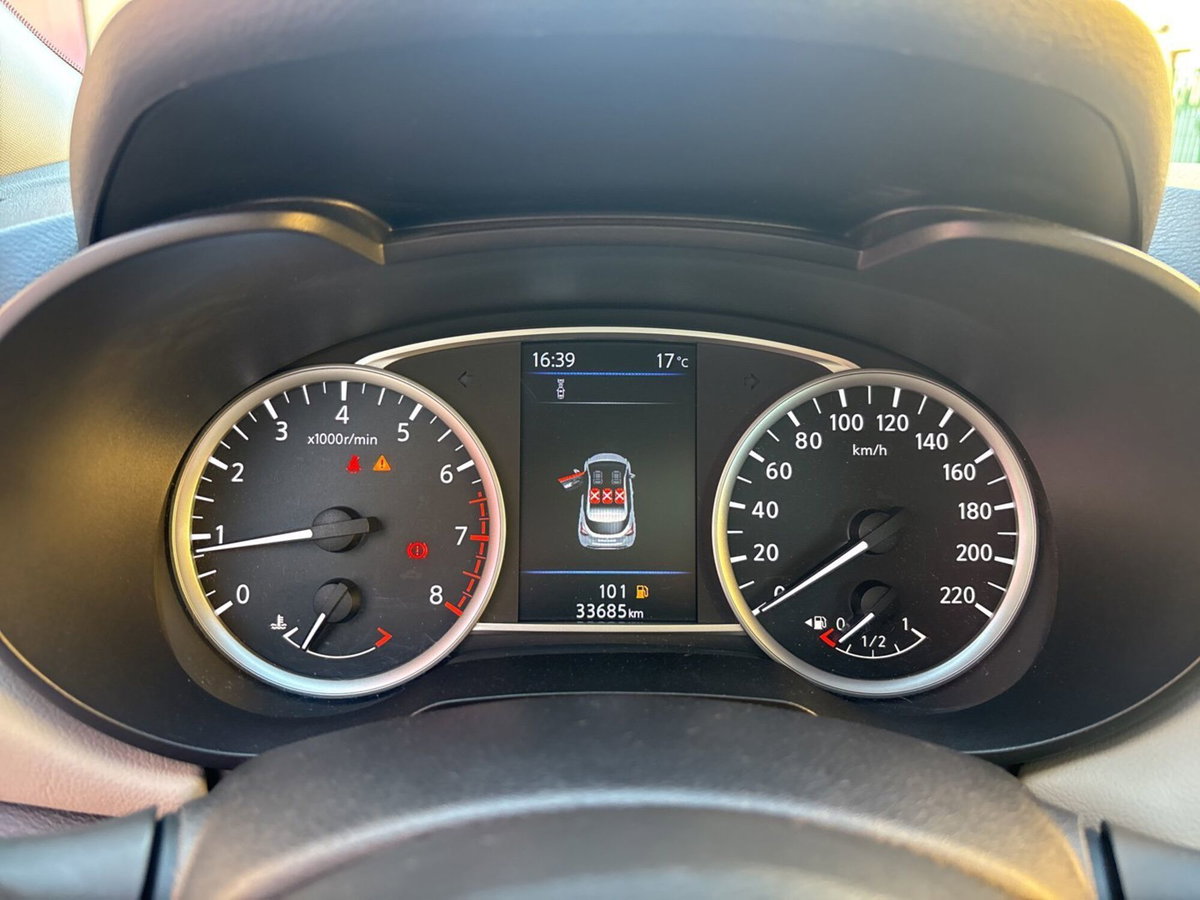 Nissan Micra IG-T 92 Xtronic 5 porte Acenta (9)